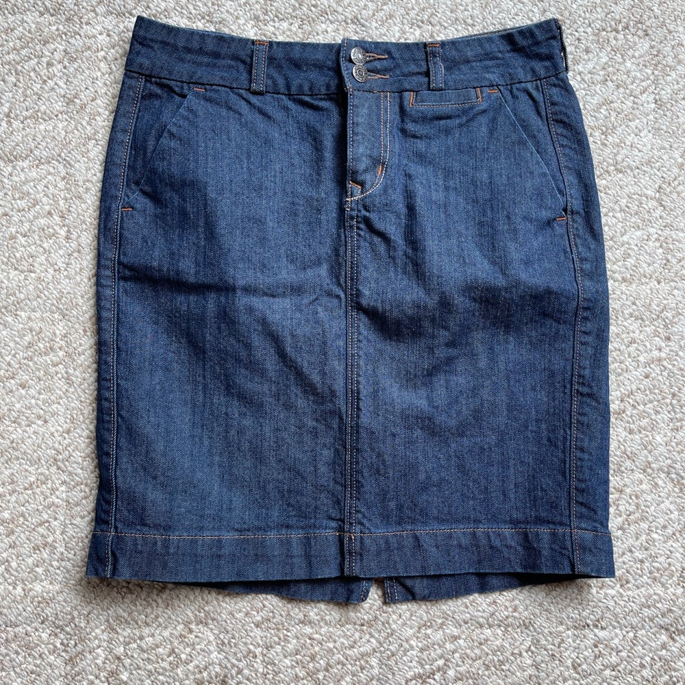 Old Navy denim pencil skirt